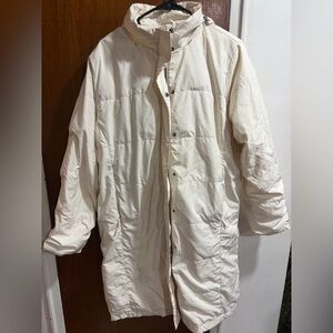 L.L. Bean Women's Puffer Jacket 80% Minimum Goose Down, Ultralight, Size X Large